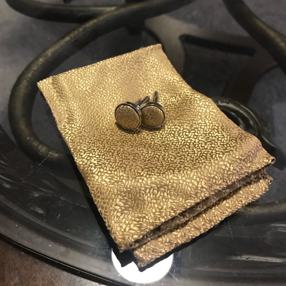 Cufflinks and handkerchief set